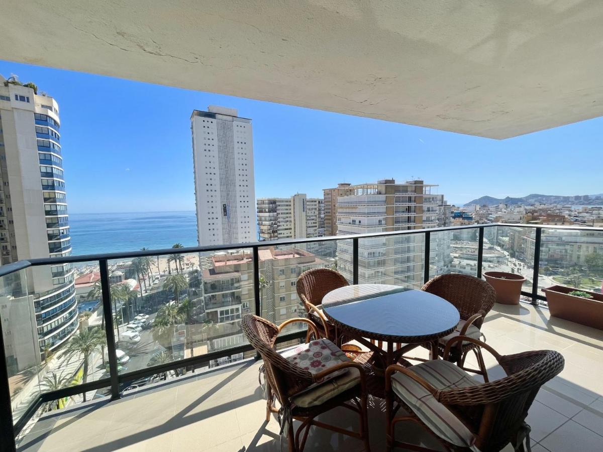 Front Al Mar Levante Beach Benidorm Bagian luar foto