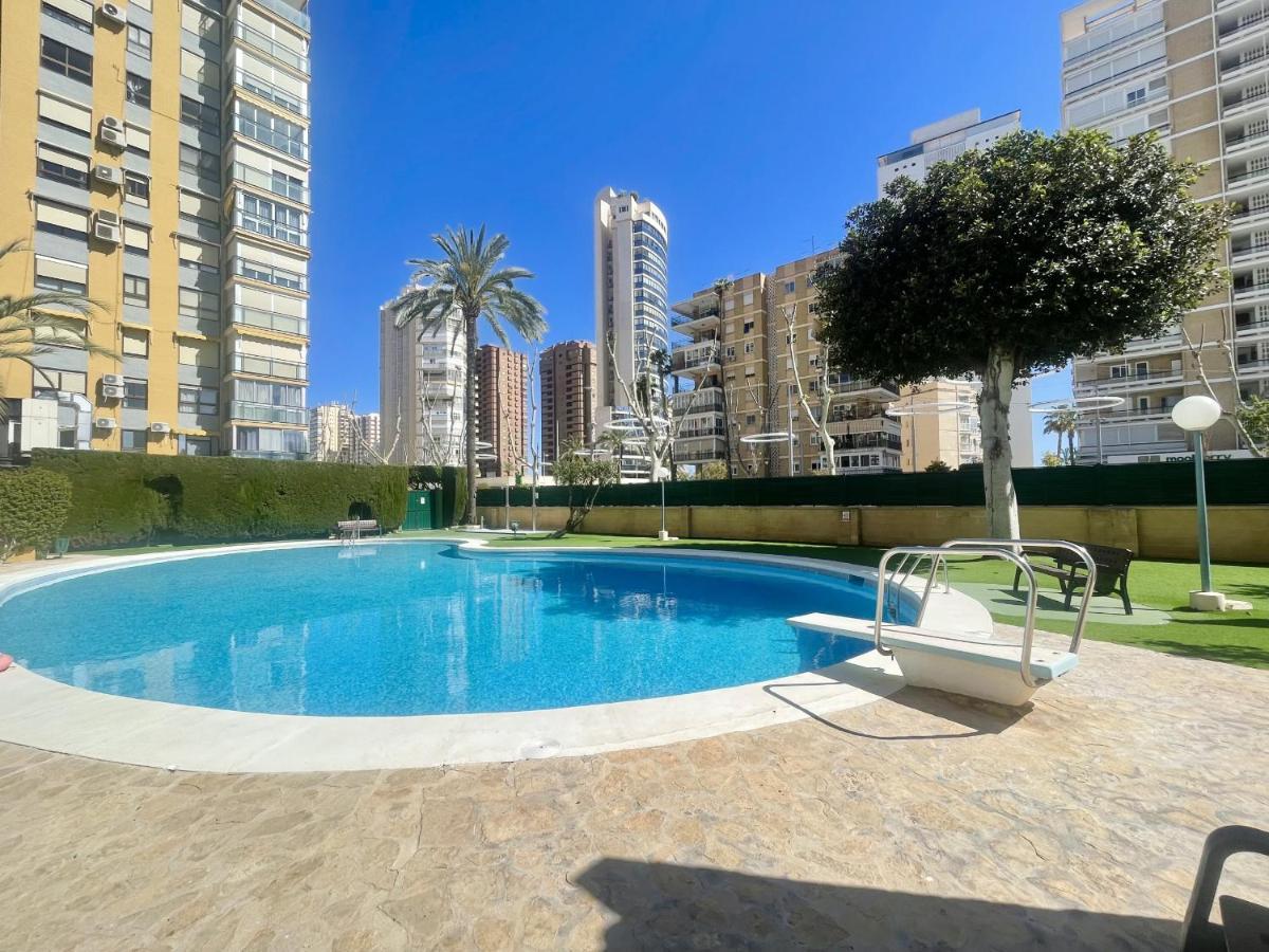 Front Al Mar Levante Beach Benidorm Bagian luar foto